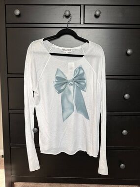NWT Wildfox Bow Graphic Long Sleeve Top White Size M Coquette Aesthetic